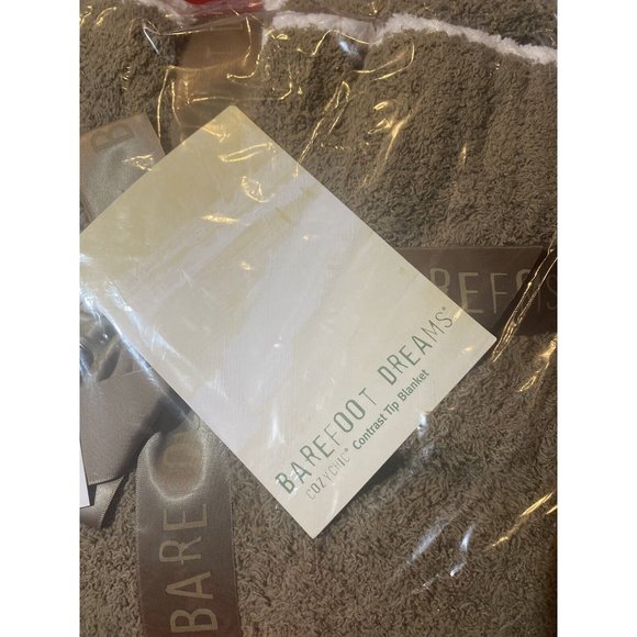 Barefoot Dreams Bedding Nwt Barefoot Dreams Style 52 Cozychic Rib